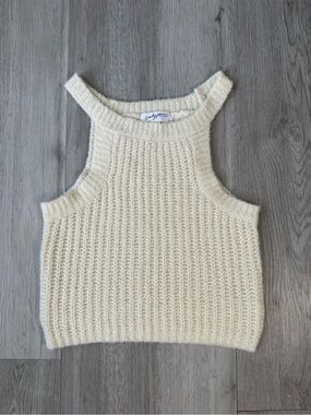 Carly Jean Los Angeles Cream Ivory Off White Sleeveless Knit Sweater Crop Top M.